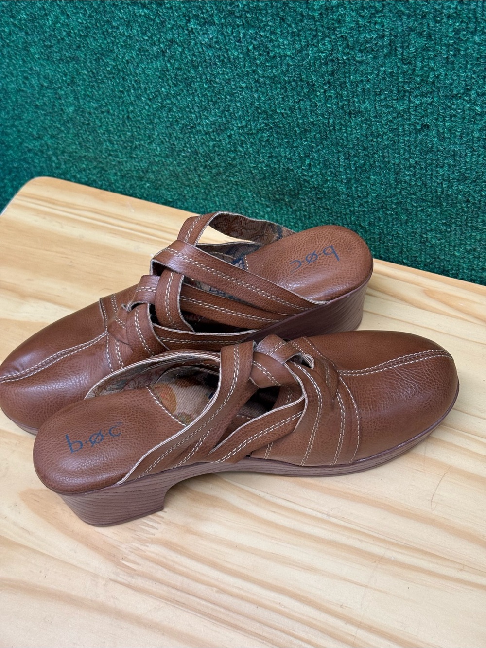 b.o.c. by Born Brown Mule Clogs Woven Straps Closed Toe Women’s 9M - Picture 5 of 8